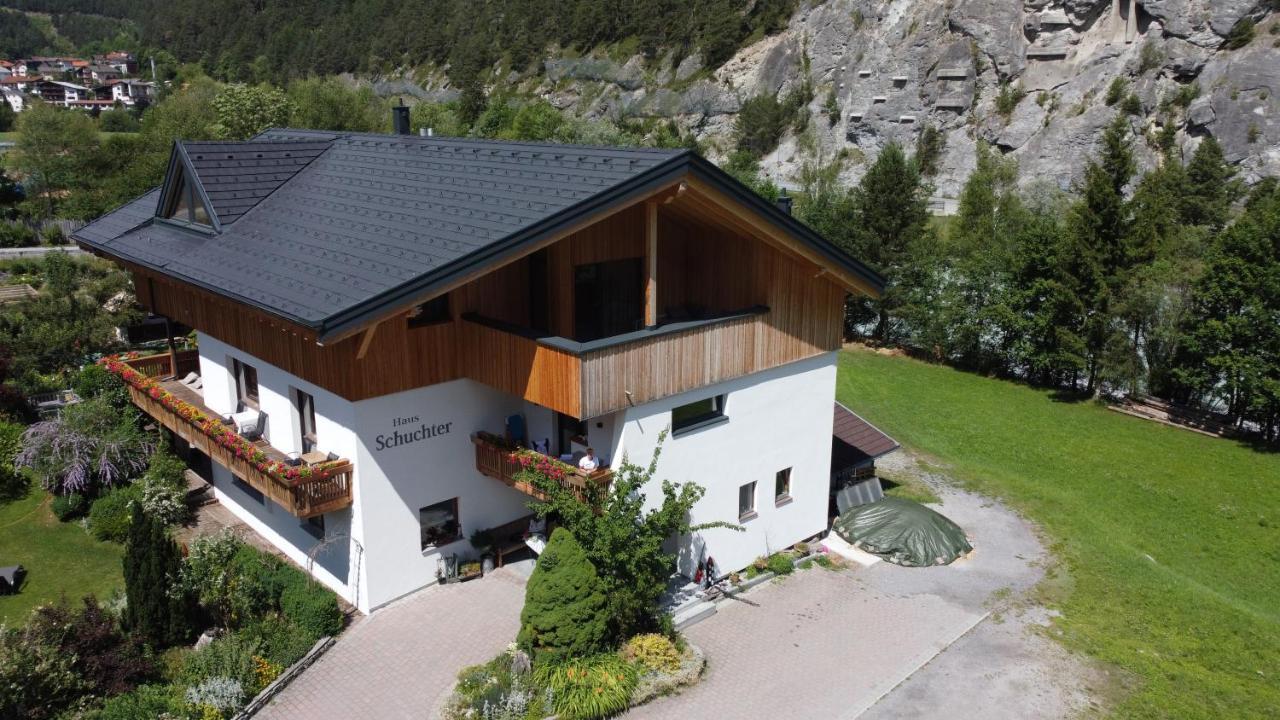 ホテル Haus Schuchter プフンツ エクステリア 写真